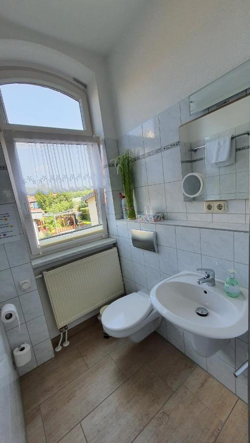 Ferienwohnung Doering Ерфурт Екстериор снимка